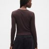 Modernes Crop-T-Shirt