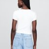 Modernes Crop-T-Shirt mit Flügelärmeln Modernes Crop-T-Shirt mit Flügelärmeln