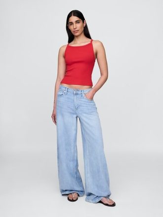 Modernes Crop-Tanktop mit Schürzenkragen