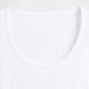 Modernes, geripptes, kurzes T-Shirt mit U-Ausschnitt Modernes, geripptes, kurzes T-Shirt mit U-Ausschnitt