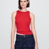 Modernes geripptes Neckholder-Tanktop