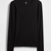 Modernes, geschrumpftes T-Shirt Modernes, geschrumpftes T-Shirt