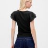 Modernes, kurzes T-Shirt mit Rüschen und Puffärmeln Modernes, kurzes T-Shirt mit Rüschen und Puffärmeln