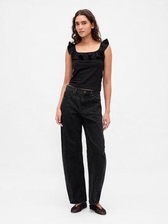 Modernes, kurzes Tanktop mit Rüschen