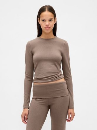 Modernes Pyjama-T-Shirt