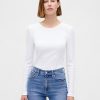 Modernes Ripp-Crop-T-Shirt