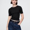 Modernes T-Shirt mit Rundhalsausschnitt