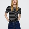 Modernes T-Shirt mit Rundhalsausschnitt
