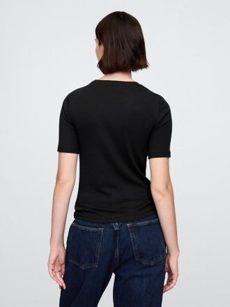 Modernes T-Shirt mit Rundhalsausschnitt