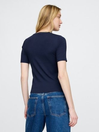 Modernes T-Shirt mit Rundhalsausschnitt