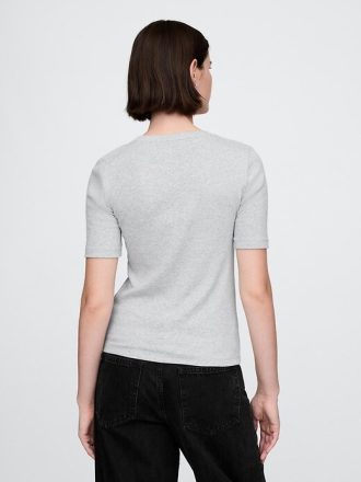 Modernes T-Shirt mit Rundhalsausschnitt