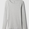 Modernes T-Shirt mit Rundhalsausschnitt