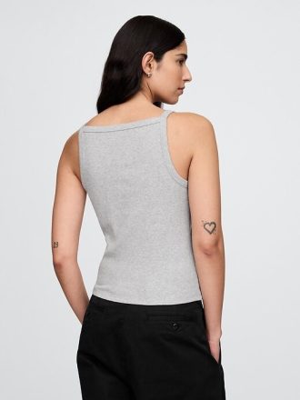 Modernes Tanktop mit Schürzenkragen