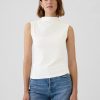 Modernes Tanktop mit Trichterhalsausschnitt und Rüschen Modernes Tanktop mit Trichterhalsausschnitt und Rüschen