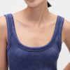 Nahtloses, geripptes Crop-Tanktop von GapFit Nahtloses, geripptes Crop-Tanktop von GapFit