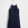 Neckholder-Minikleid aus Leinenmischung Neckholder-Minikleid aus Leinenmischung