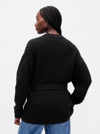 Oversize-Strickjacke mit Wickeldesign