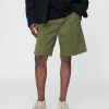 Plissierte Khaki-Shorts Plissierte Khaki-Shorts