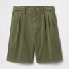 Plissierte Khaki-Shorts Plissierte Khaki-Shorts
