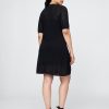 Pointelle-Kleid aus Leinenmischung Pointelle-Kleid aus Leinenmischung