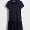 Polokleid mit tiefer Taille für Kinder Polokleid mit tiefer Taille für Kinder