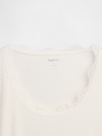 Pyjama-Oberteil mit Mini-Ripp und Spitzenbesatz