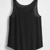 Racerback-Tanktop aus Leinenmischung Racerback-Tanktop aus Leinenmischung