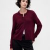 Rundhals-Cardigan aus 100 % Baumwolle Rundhals-Cardigan aus 100 % Baumwolle