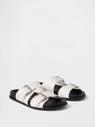 Sandalen mit Doppelschnalle