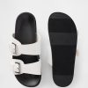 Sandalen mit Doppelschnalle Sandalen mit Doppelschnalle