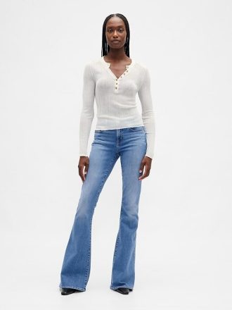 Schlagjeans mit niedriger Taille