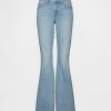 Schlagjeans mit niedriger Taille