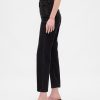 Schmale, gerade Crop-Jeans im Stil der 90er mit hohem Bund