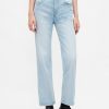 Schmale, gerade geschnittene Jeans mit hohem Bund im 90er-Stil