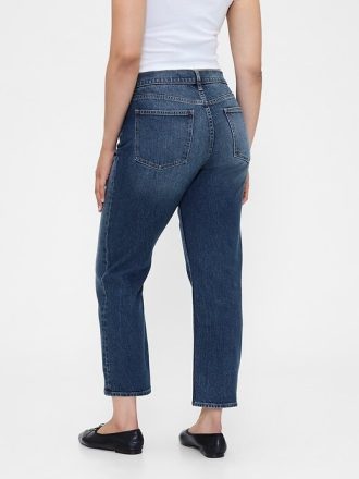 Schmale, gerade geschnittene Jeans mit hohem Bund im 90er-Stil