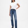 Schmale, gerade Jeans im Stil der 90er mit hohem Bund