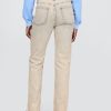 Schmale, gerade Jeans im Stil der 90er mit hohem Bund Schmale, gerade Jeans im Stil der 90er mit hohem Bund