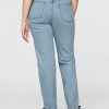 Schmale, gerade Jeans im Stil der 90er mit hohem Bund