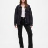 Schmale, gerade Jeans mit hohem Bund im 90er-Stil Schmale, gerade Jeans mit hohem Bund im 90er-Stil