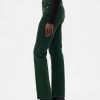 Schmale, gerade Jeans mit hohem Bund im 90er-Stil Schmale, gerade Jeans mit hohem Bund im 90er-Stil