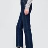 Schmale, gerade Jeans mit hohem Bund im 90er-Stil Schmale, gerade Jeans mit hohem Bund im 90er-Stil