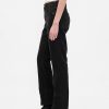 Schmale, gerade Jeans mit hohem Bund im 90er-Stil Schmale, gerade Jeans mit hohem Bund im 90er-Stil