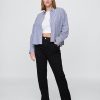 Schmale, gerade Jeans mit hohem Bund im 90er-Stil Schmale, gerade Jeans mit hohem Bund im 90er-Stil