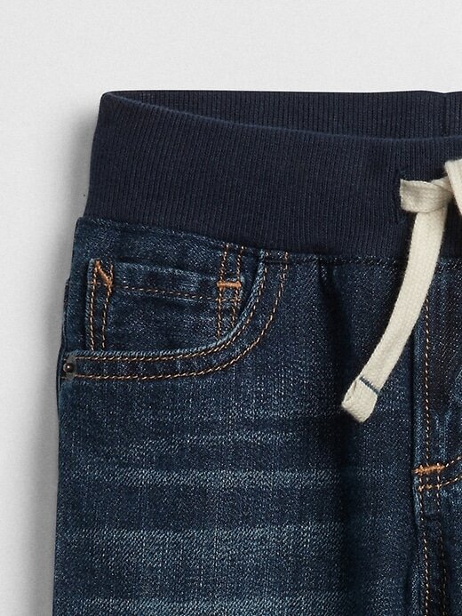 Schmale Pull-On-Jeans für Babys und Kleinkinder Schmale Pull-On-Jeans für Babys und Kleinkinder