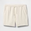 Schwere Sweatshorts aus French Terry Schwere Sweatshorts aus French Terry