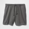 Schwere Sweatshorts aus French Terry Schwere Sweatshorts aus French Terry