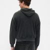Schwerer Oversize-Kapuzenpullover mit kurzem Logo Schwerer Oversize-Kapuzenpullover mit kurzem Logo