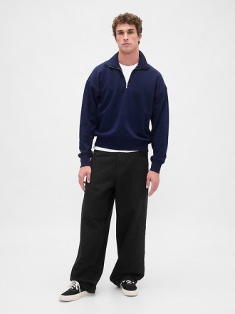 Schwerer Oversize-Pullover mit Viertelreißverschluss