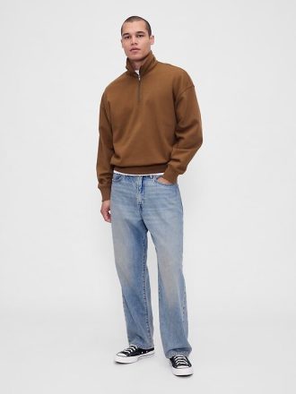 Schwerer Oversize-Pullover mit Viertelreißverschluss