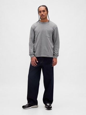 Schweres, entspanntes T-Shirt